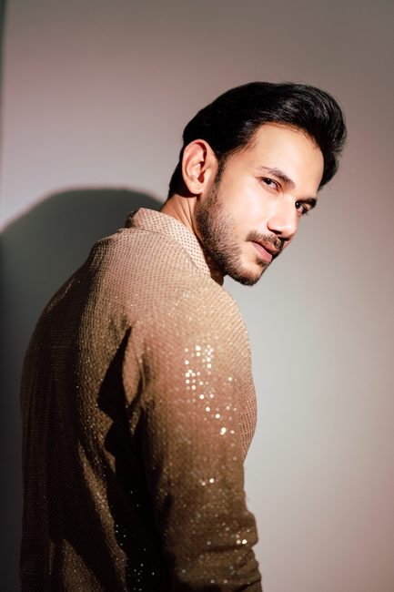 Amitt Singh look 2-26